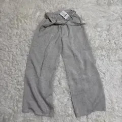 未使用　LATINA グレーのワイドパンツ