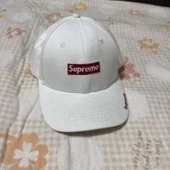 supreme キャップのサムネイル