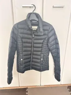 Abercrombie & Fitch ブラック ダウンジャケット XS