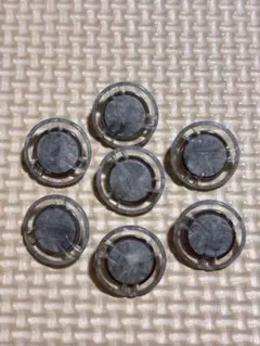 昭和レトロボタン　灰色　樹脂ボタン　銀色メッキ加工品　石柄風　18mm　7個