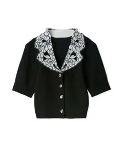 manami様　SNIDEL Sustainableエンブロイダリープルオーバー