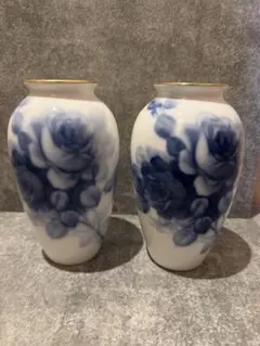 新品 球形 花瓶 白地 赤い花 青い葉 - メルカリ