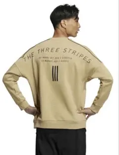 adidas ベージュ クルーネック トレーナー