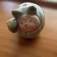 招き猫 置物 陶器製 インテリア　ほんわかのサムネイル
