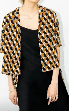 フラワープリント シャツ