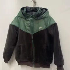 NIKE リバーシブルジャンパー　ジュニア　140