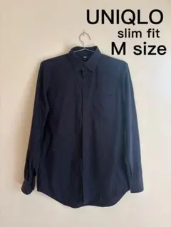 ユニクロ　Uniqlo 黒　シャツ　長袖　slim fit Mサイズ