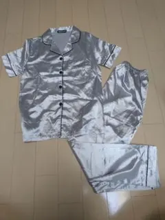 Day Closet パープル　サテン パジャマセットのサムネイル