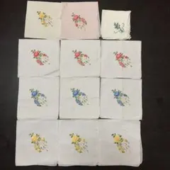 年代物　花柄刺繍ハンカチ 12枚セット　バラ　ピンク　ブルー　イエロー　白地