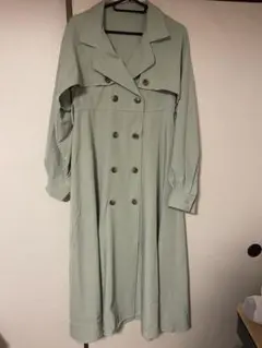 ミントグリーン ダブルブレスト ロングコート