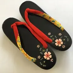 下駄　花柄デザイン