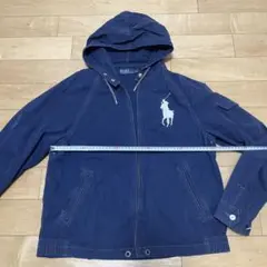 Item thumbnail for item 39e9368f-bab4-4fbf-8aee-2355223e4a03