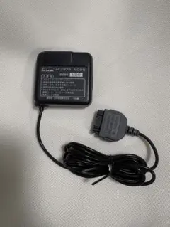［新品•未使用］NEC NTT DoCoMo ACアダプタ N005 充電器