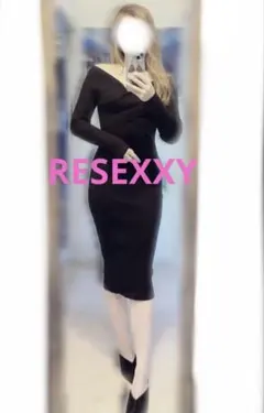 RESEXXY フロントクロス長袖ニットロングワンピース美品　M
