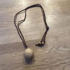 木製/ペンダント/異端者ネックレス/チ。地球の運動について ダークブラウン