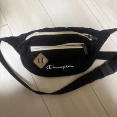 champion ボディバッグ　ウエストバッグ　黒