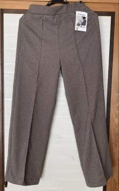 신품 미사용 品 しまむら Lutique 起毛ストレートパンツ ブラウン M