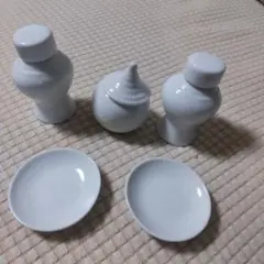 白い陶器の神具セット