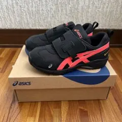 新品未使用　asics スニーカー ベルクロ　18 ゴアテックス