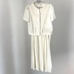 【昭和レトロ】上品で可愛いキレイめプリーツスカートスーツ　改まった席にもどうぞ