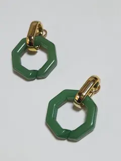 ピアス　(大きめ)　アクリルフレーム&アクリルグリーン