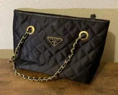 PRADA キルティング チェーンショルダーバッグ ブラックのサムネイル