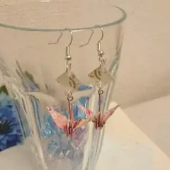 折り鶴ピアス