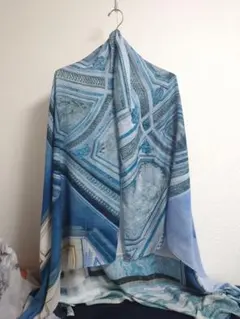 ファリエロ サルティ　Faliero Sarti　ストール　ミラノ 王立女学院