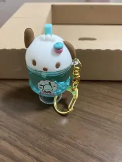 サンリオ　カラフルソーダキーホルダー　ポチャッコ