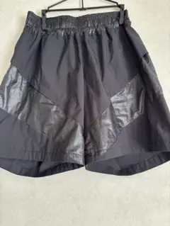asics 黒 Ｌサイズ　ショートパンツ