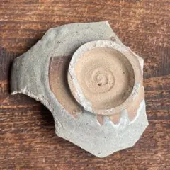 陶器の花模様の破片 古唐津の陶片 焼山窯発掘品 - メルカリ