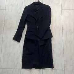 スーツカンパニー極美品　40 レディーススーツ