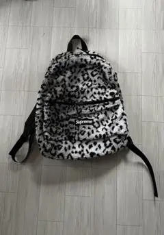 supreme leopard backpack レオパード　バックパック 白黒 2026年最新】レオパード バックパック supremeの人気アイテム - メルカリ
