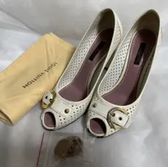 値下げLouis Vuitton ルイ・ヴィトン パンチングレザーパンプスのサムネイル