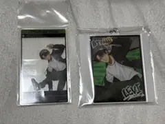 進撃の巨人　リヴァイ　あみあみ　アクリルカード　キーホルダー