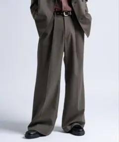Wool mix semi baggy slacksのサムネイル