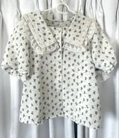 ナイスクラップ 世界一可愛いブラウス　小花柄