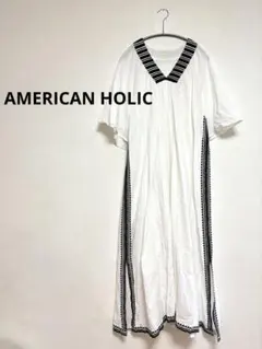 ☆AMERICAN HOLIC ホワイトV ネック刺繍袖フレアワンピースF