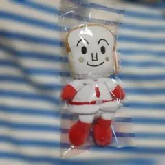 新品　タグ付き　アンパンマン　しょくぱんまん　１点　ぬいぐるみ　ぷりちぃビーンズ