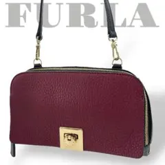 美品　フルラ　カメラバッグ　ショルダーバッグ　レザー　黒　ブラック