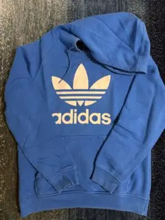 adidas オリジナルフード付きパーカー