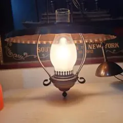 アンティーク調 オイルランプ型 ペンダントライト（ブロンズ）吊り下げ照明