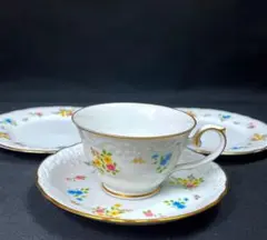 最終特価　ノリタケ　散らし花　カップ＆ソーサー1客とケーキ皿2枚　　昭和レトロ