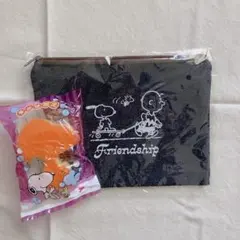 非売品　未開封　PEANUTS スヌーピー デニム風ポーチとスポンジのセット