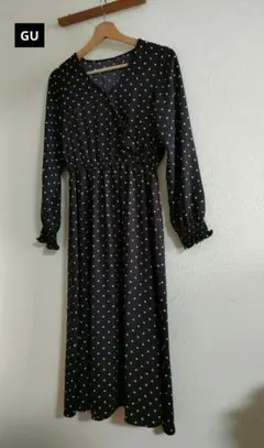 GU カシュクール ワンピース ネイビー ドット Sサイズ