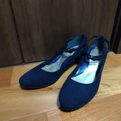 velikoko ネイビー スエード アンクルストラップ パンプス　26cm