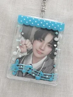 トレカケース デコ レジン 音符 水色