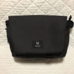 Item thumbnail for item d89e978f-b5f3-494f-abc3-997e85c300a7