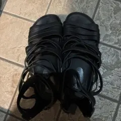 み⭐︎様専用サンダル ブラックのサムネイル