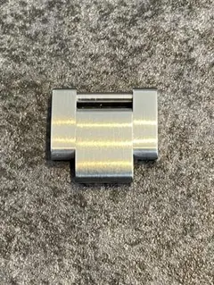 チュードル純正 クロノタイム 78360ブレス コマ - メルカリ